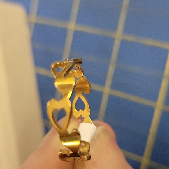 Felt's Fun Finds Jewelry - Heart Band Gold-Tone Stainless Steel Ring Size 10